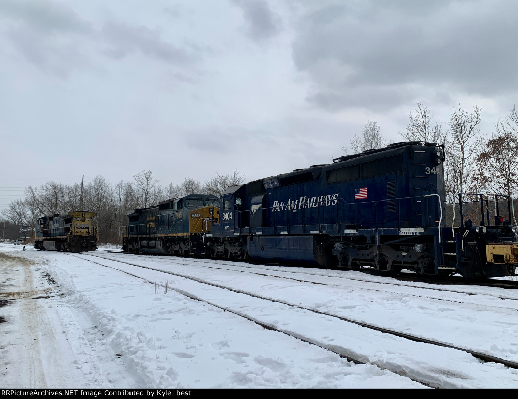 Pan Am engines waiting for assignment 